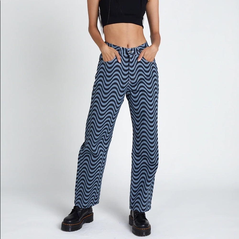 URBAN OUTFITTERS THE RAGGED PRIEST WAVE JEANS - Picture 11 of 11
